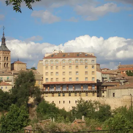 Real By Recordis Segovia