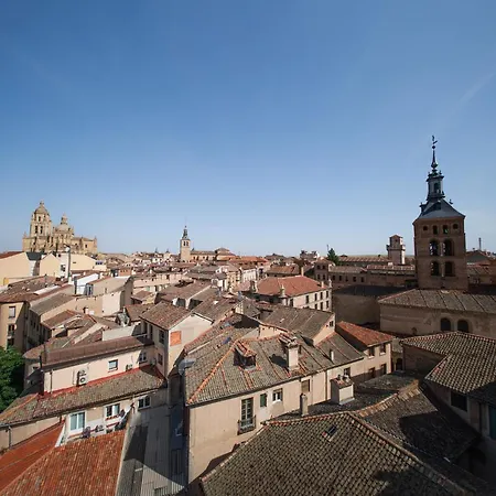 Real By Recordis Segovia