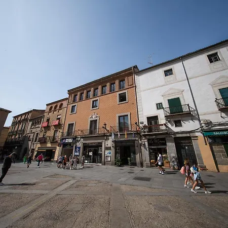 Real By Recordis Hotel