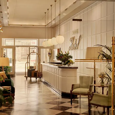 Real By Recordis Hotel