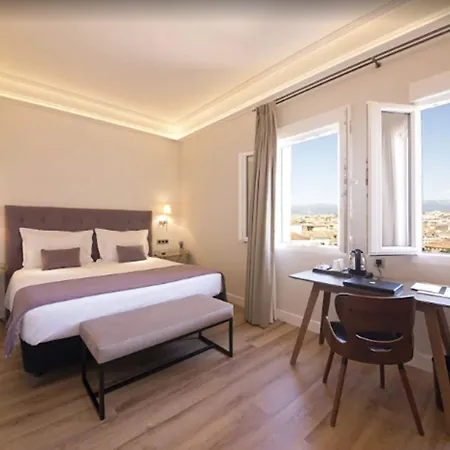 Real By Recordis Hotel