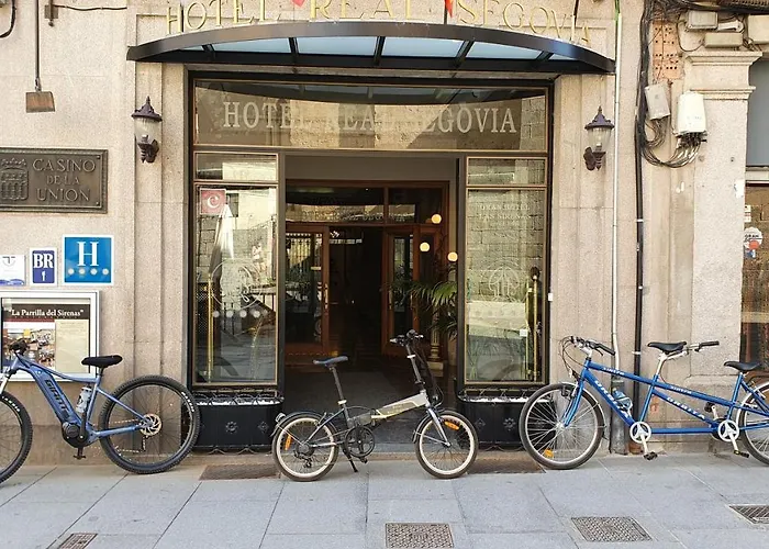 Real By Recordis 酒店