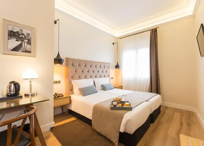 Отель Real By Recordis